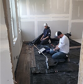 Modern Touch Contracting of Indianapolis, IN - plank tile install
